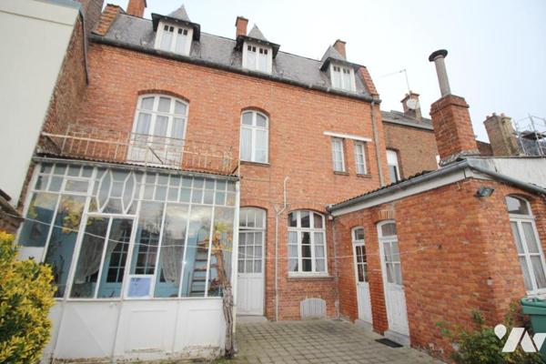Maison / Villa à vendre – CAMBRAI (59400) Proche du centre-ville 