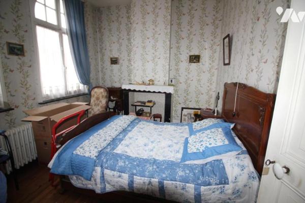 CAMBRAI, proche du centre ville  maison 5 chambres, garage et terrain