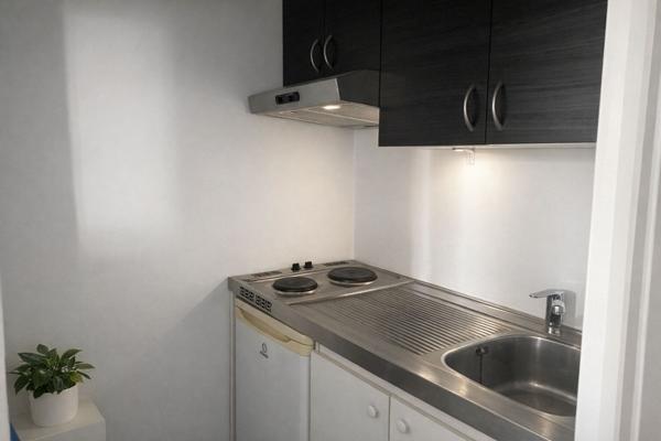 PLEIN CENTRE MAIRIE -BEAU 2 PIECES 36 M2