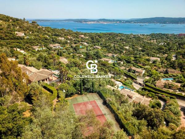 Vente villa 9 pièces 83310 - Grimaud