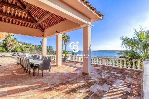 Vente villa 9 pièces 83310 - Grimaud