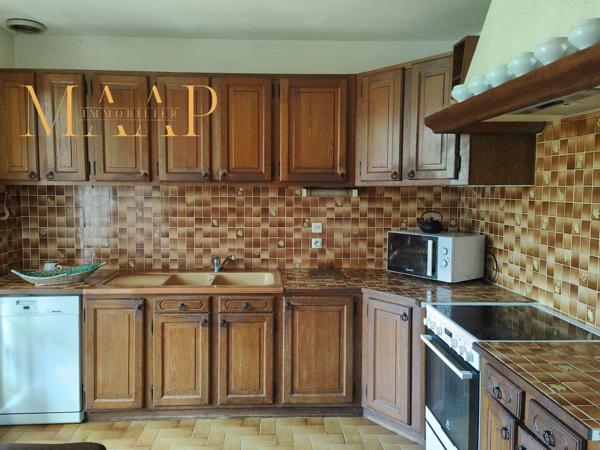 Maison 3 chambres avec sous-sol total 199 000 €