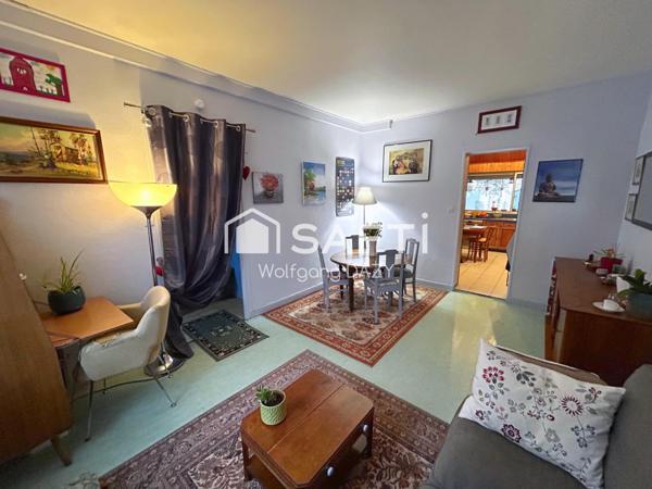 Maison de ville offrant un cadre de vie agréable