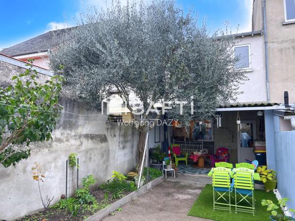 Maison de ville offrant un cadre de vie agréable