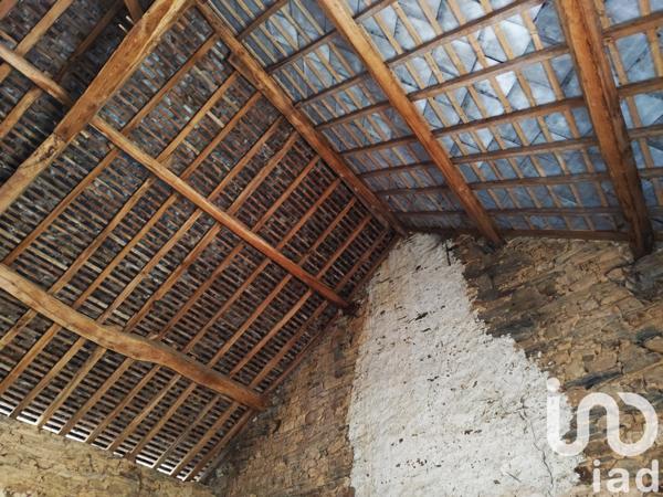 Maison de village 1 pièce de 90 m² à Bains-sur-Oust (35600)