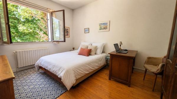 Maison 399 000 € La Tour-du-Pin 8 p 215 m² DPE D