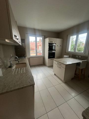 Maison Orleans 6 pièce(s) 173 m2