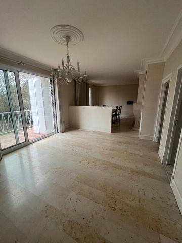 Maison Orleans 6 pièce(s) 173 m2