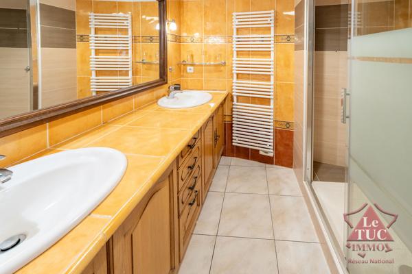 RARE ! Maison rive gauche avec extérieur Le Grau-du-Roi (30240)