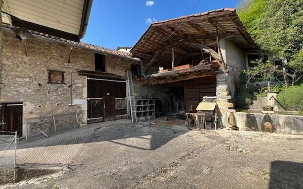 Maison à vendre    4 pièces • 91,86 m2 Voiron
