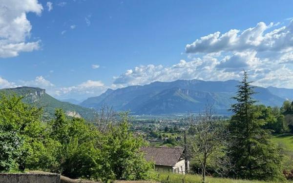 Maison à vendre    4 pièces • 91,86 m2 Voiron