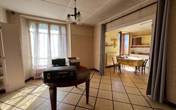 Maison à vendre    4 pièces • 91,86 m2 Voiron