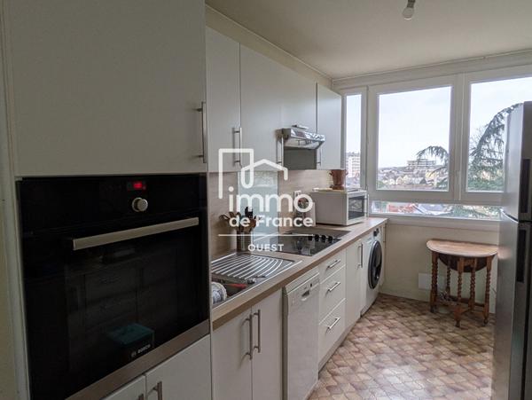 Appartement  ASCENSEUR BALCON T 3