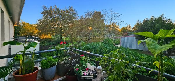 EYSINES 33320 - LE VIGEAN - Appartement T3 de  64 m² avec balcon et place de parking  - Proche TRAM D