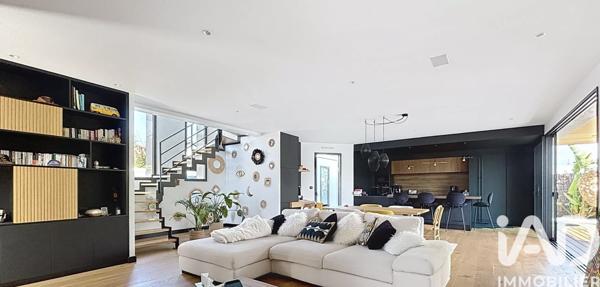 Maison à vendre 5 pièces 216 m² Anglet