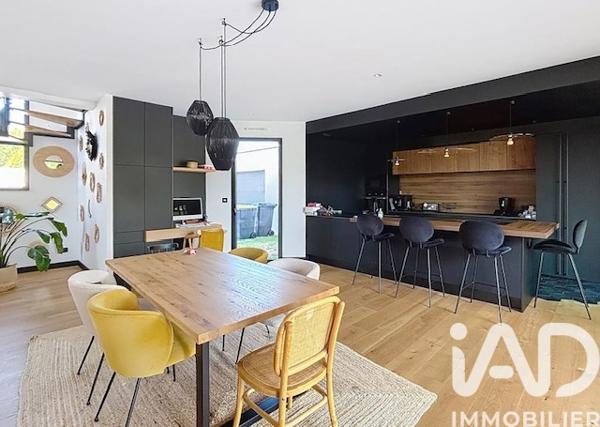 Maison à vendre 5 pièces 216 m² Anglet