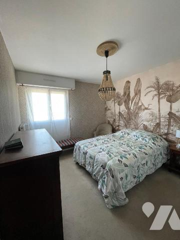 SAINT MALO APPARTEMENT AVEC PARKING ET CAVE 