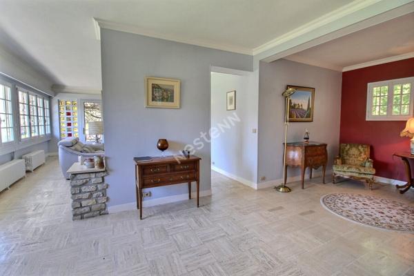 Maison secteur EPERNON de 4 chambres sur grand terrain