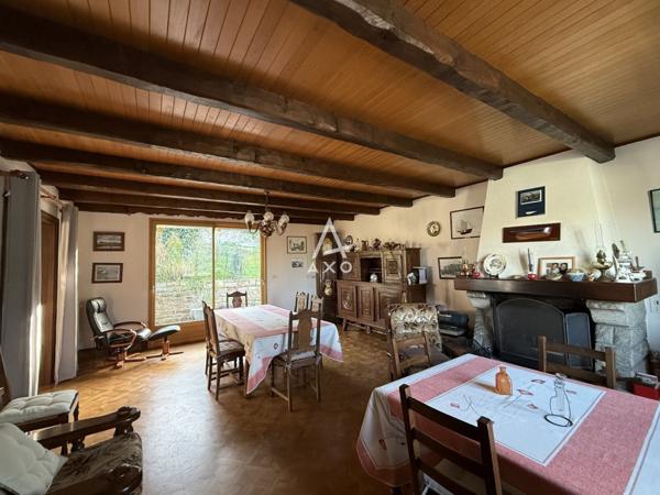 Beau potentiel pour cette grande maison très bien située