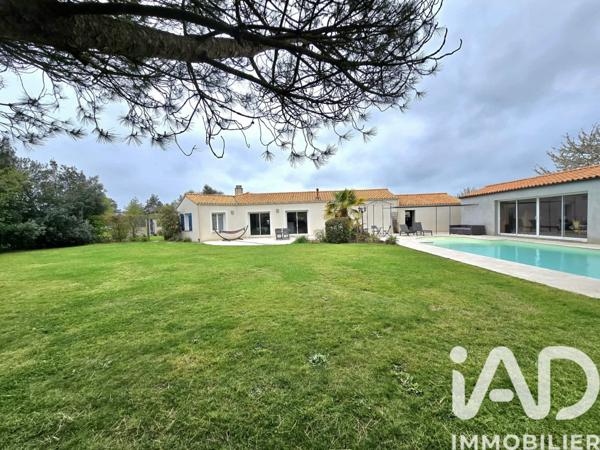 Maison à vendre 8 pièces 135 m² Sainte-Florence