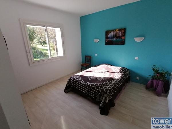 Maison 9 pièce(s) 5 chambre(s) 285 m²