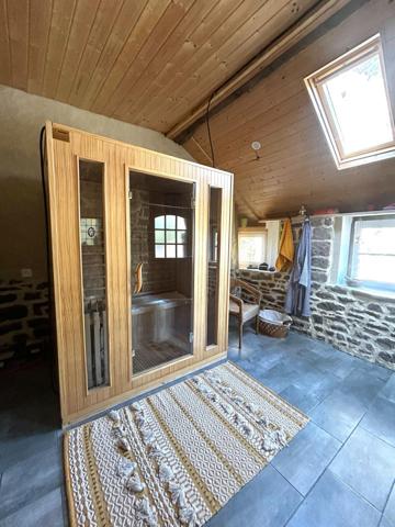 Maison à Gavray-sur-Sienne, 50450 - 3 pièces 162m²