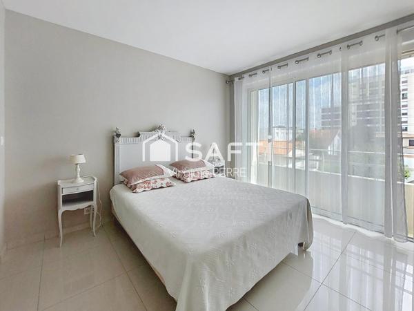 APPARTEMENT VUE MER - 3 PIÈCES ET ROOFTOP - 83m2 - ROYAN ( 17200)