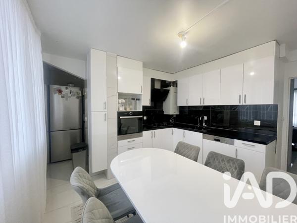 Appartement à vendre 4 pièces 76 m² Garges-lès-Gonesse