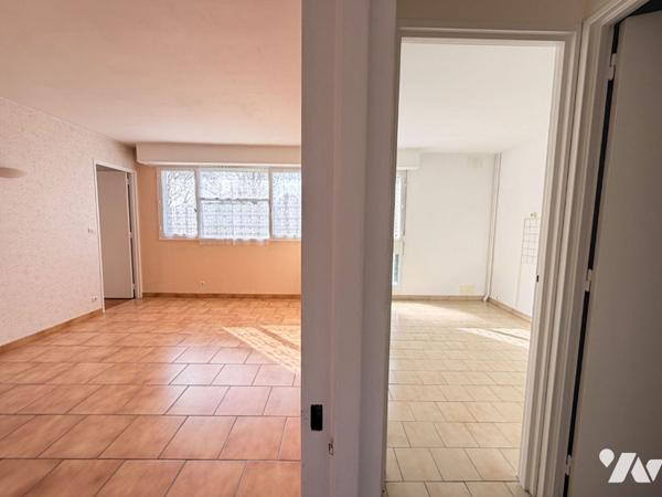 Appartement Mont Saint Aignan 2 pièce(s) 41.7 m2
