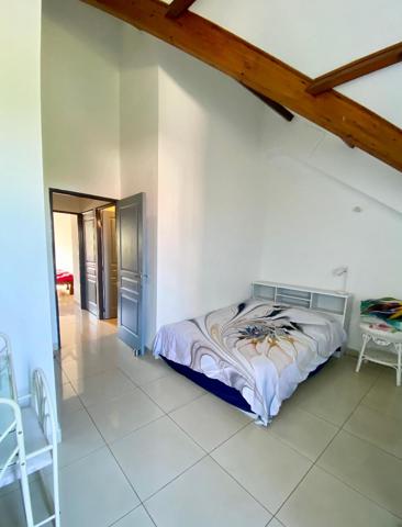 Appartement 3 pièces de 70m2 à St paul - st gilles les hauts proposé par Kom à La Kaz - TAPP277148615