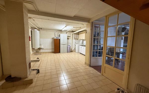Maison à vendre    4 pièces •  Mamers
