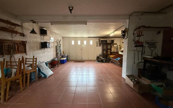 Maison à vendre    4 pièces •  Mamers