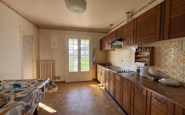 Maison à vendre    4 pièces •  Mamers