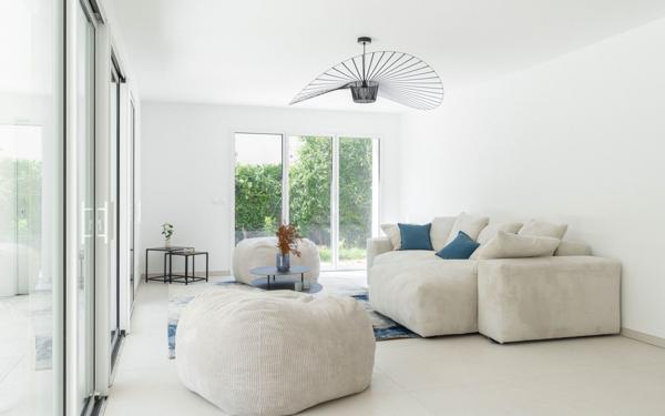 Appartement à vendre    5 pièces •  Marseille 8