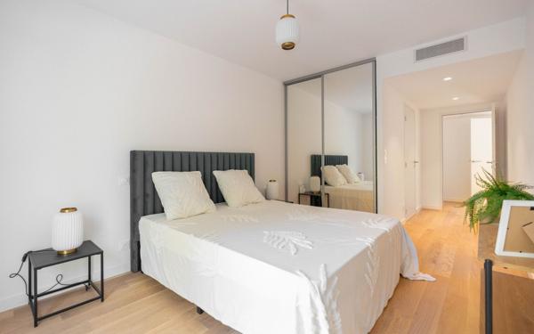 Appartement à vendre    5 pièces •  Marseille 8
