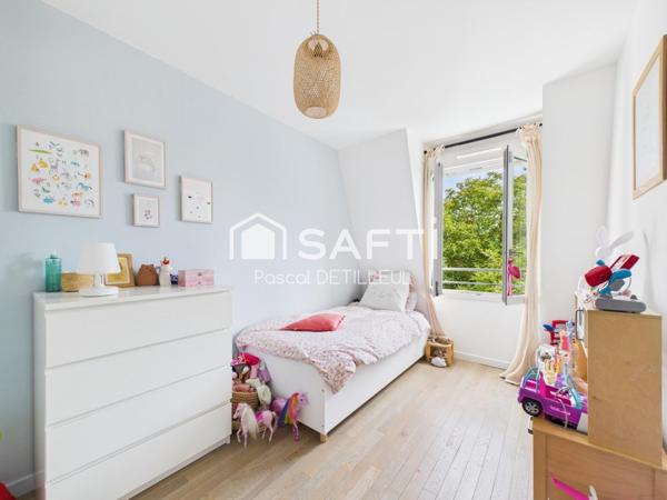 RUEIL MALMAISON - Buzenval appartement 4 pièces 92m2 - Balcon 9m2