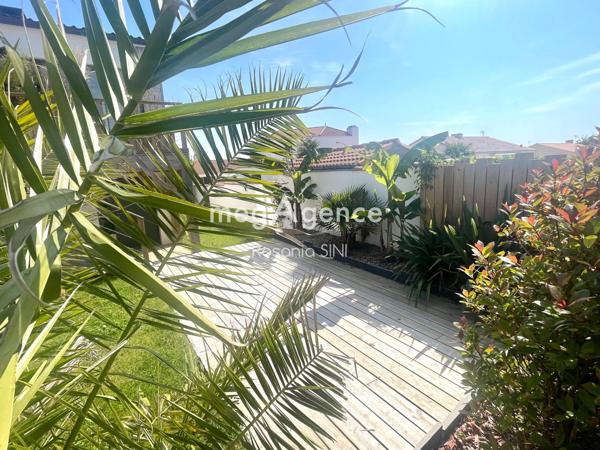 Maison à SABLES D OLONNE, 85180 - 5 pièces 125m²