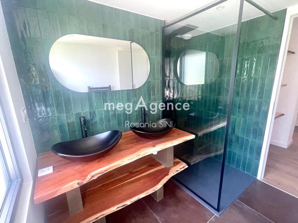 Maison à SABLES D OLONNE, 85180 - 5 pièces 125m²