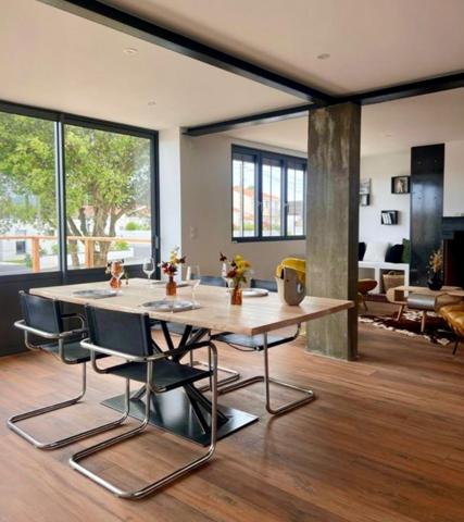 Maison à SABLES D OLONNE, 85180 - 5 pièces 125m²