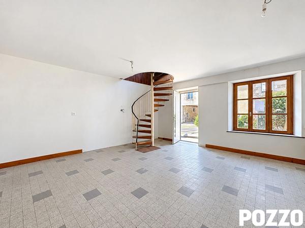 EN EXLUSIVITE - VENTE d'une maison dans le bourg de BREHAL, IDEAL INVESTISSEUR BREHAL