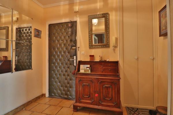 Appartement T3/4 de 78m2 situé dans une résidence à Martigues