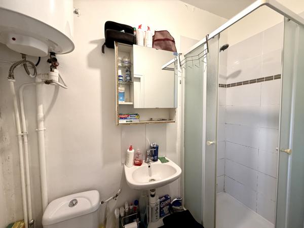 Bondy (93140) 2 Pièces petit immeuble