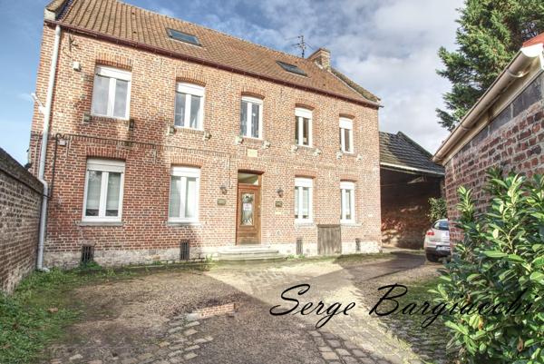 Grande maison + terrain constructible 1000 m² – Idéal investisseurs ou division – Douai Dorignies