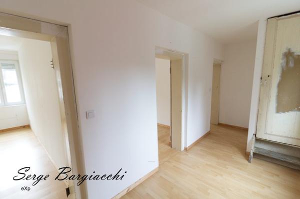 Grande maison + terrain constructible 1000 m² – Idéal investisseurs ou division – Douai Dorignies