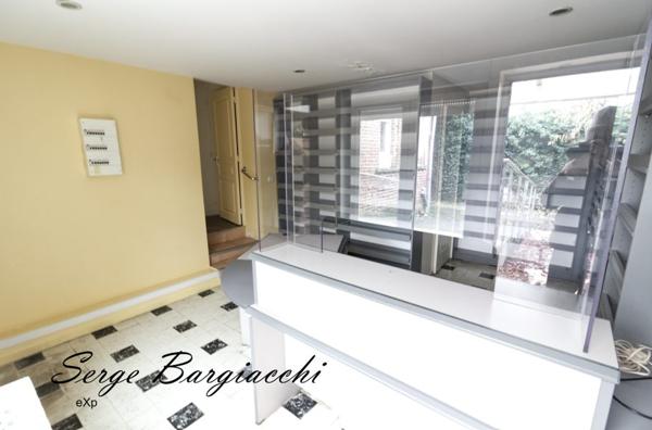 Grande maison + terrain constructible 1000 m² – Idéal investisseurs ou division – Douai Dorignies