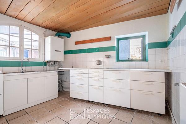 Appartement avec dépendances dans des anciennes écuries