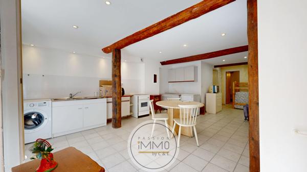 Maison de village 10 pièce(s) 5 chambre(s) 220 m²