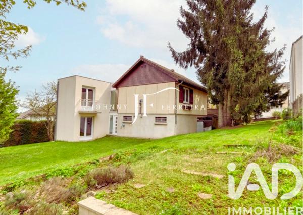 Maison à vendre 6 pièces 133 m² Saint-Brice-sous-Forêt