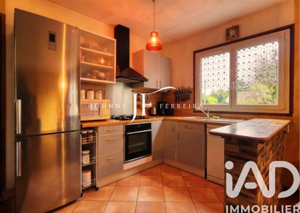 Maison à vendre 6 pièces 133 m² Saint-Brice-sous-Forêt