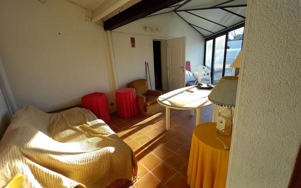 Maison à vendre    8 pièces •  Saint-Pierre-d'Oléron